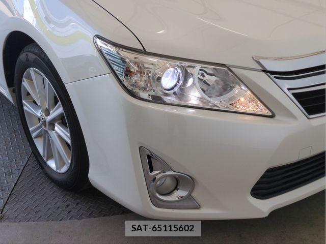 Toyota CAMRY HYBRID 2013-02 8365028-19