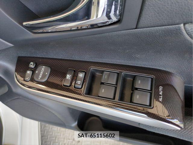 Toyota CAMRY HYBRID 2013-02 8365028-28