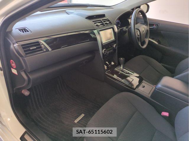 Toyota CAMRY HYBRID 2013-02 8365028-2