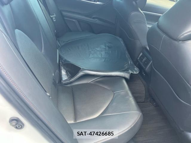 Toyota CAMRY HYBRID 2018-01 8365020-8