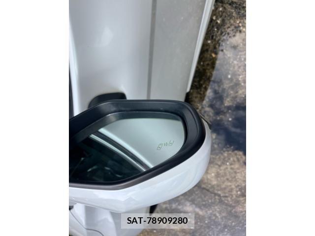 Toyota CAMRY HYBRID 2020-09 8365021-9