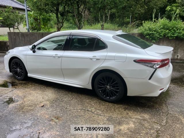 Toyota CAMRY HYBRID 2020-09 8365021-3