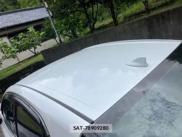 Toyota CAMRY HYBRID 2020-09 8365021-4