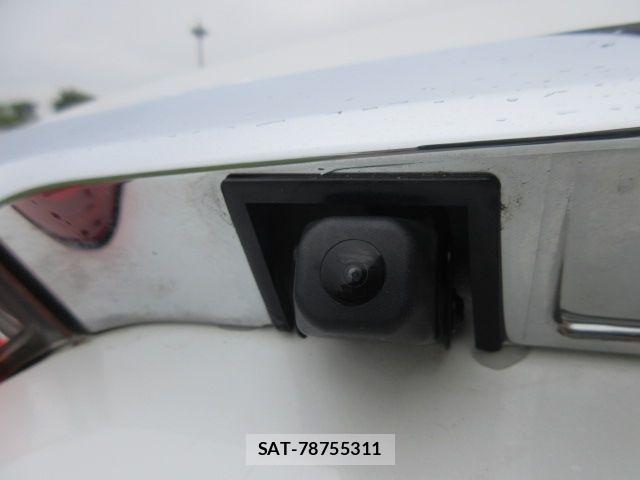 Toyota CAMRY HYBRID 2014-10 8411521-9