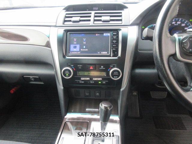 Toyota CAMRY HYBRID 2014-10 8411521-11