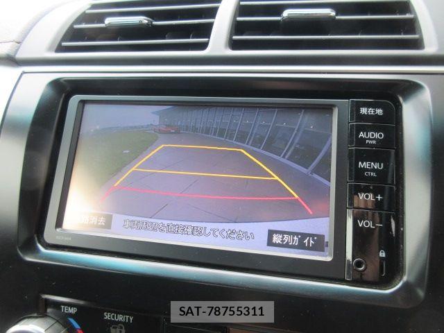 Toyota CAMRY HYBRID 2014-10 8411521-13