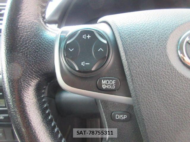 Toyota CAMRY HYBRID 2014-10 8411521-23