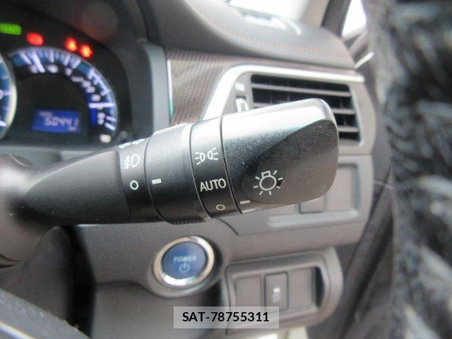 Toyota CAMRY HYBRID 2014-10 8411521-25
