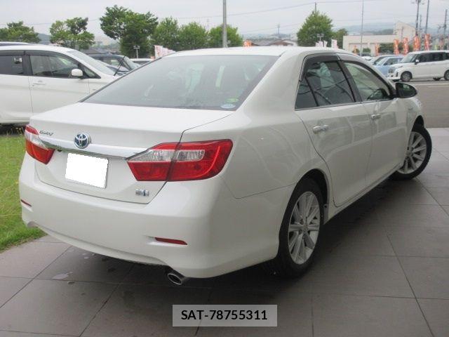 Toyota CAMRY HYBRID 2014-10 8411521-2
