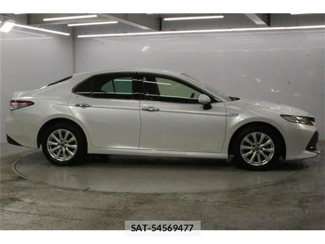 Toyota CAMRY HYBRID 2017-10 8411519-2