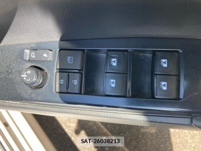 Toyota CAMRY HYBRID 2017-09 8457133-12