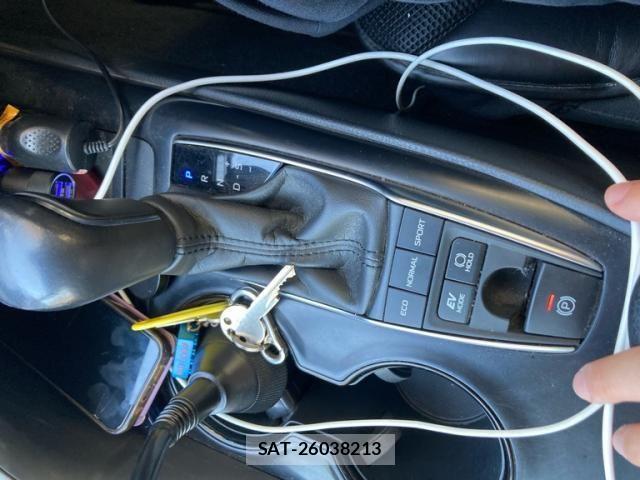 Toyota CAMRY HYBRID 2017-09 8457133-19