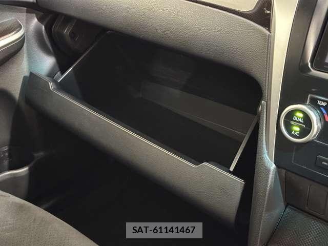 Toyota CAMRY HYBRID 2013-07 8485131-23