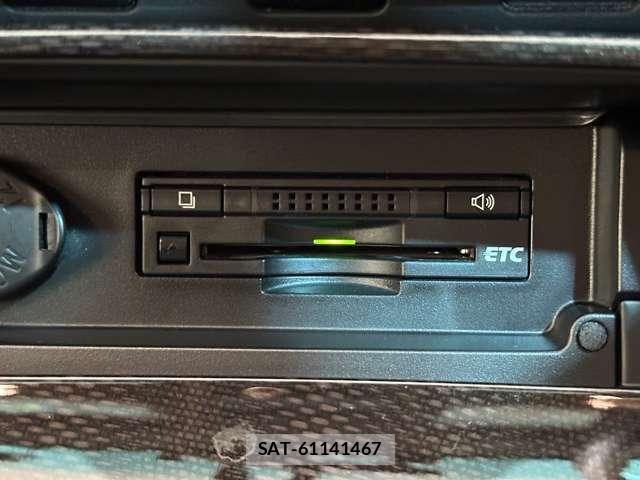 Toyota CAMRY HYBRID 2013-07 8485131-24