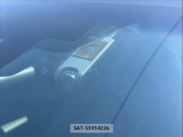 Toyota CAMRY HYBRID 2018-03 8523870-18