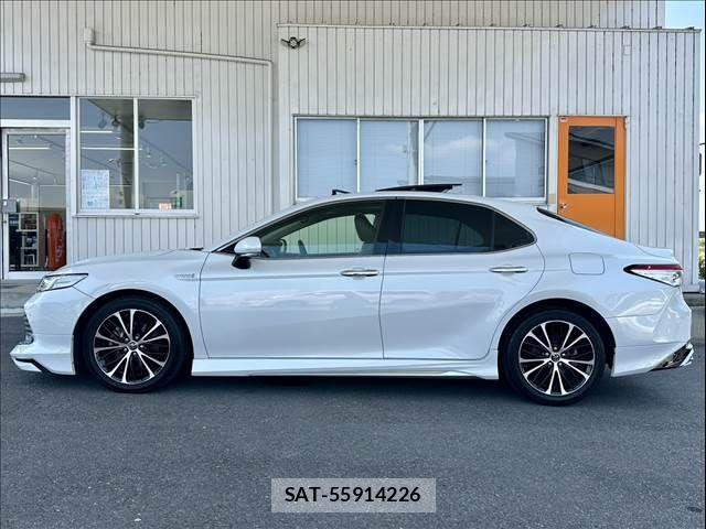 Toyota CAMRY HYBRID 2018-03 8523870-2