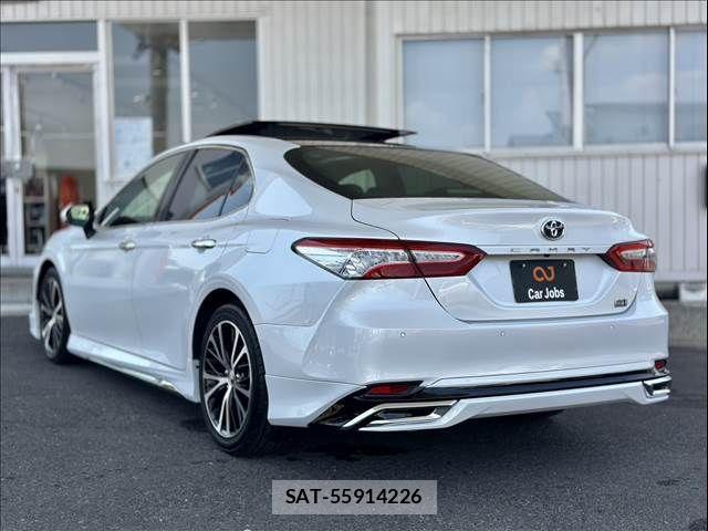 Toyota CAMRY HYBRID 2018-03 8523870-3