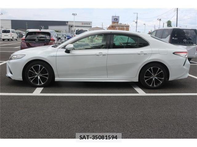 Toyota CAMRY HYBRID 2019-06 8523858-15