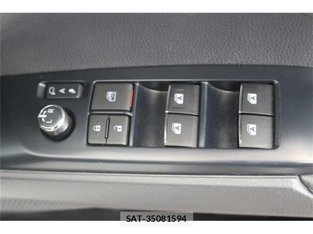 Toyota CAMRY HYBRID 2019-06 8523858-26