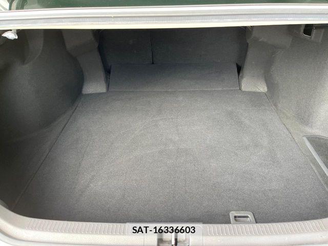 Toyota CAMRY HYBRID 2017-07 8523869-10