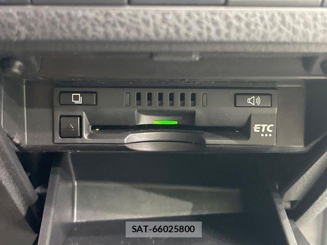 Toyota CAMRY HYBRID 2020-11 8523868-7