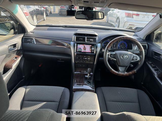Toyota CAMRY HYBRID 2015-07 8561355-18