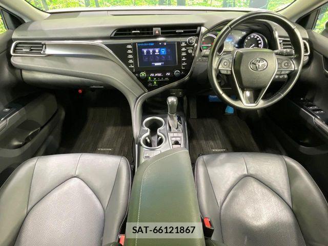 Toyota CAMRY HYBRID 2019-04 8561349-1