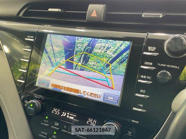 Toyota CAMRY HYBRID 2019-04 8561349-3