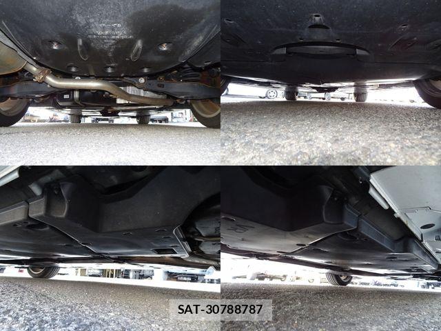 Toyota CAMRY HYBRID 2019-12 8561350-14