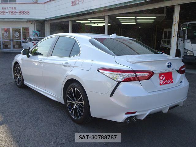 Toyota CAMRY HYBRID 2019-12 8561350-2