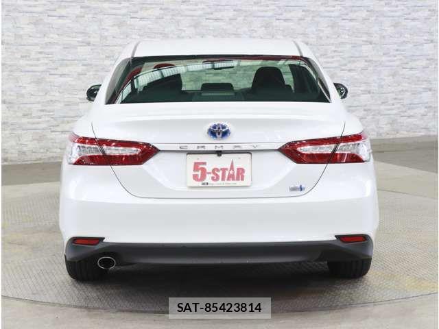 Toyota CAMRY HYBRID 2017-11 8561352-13