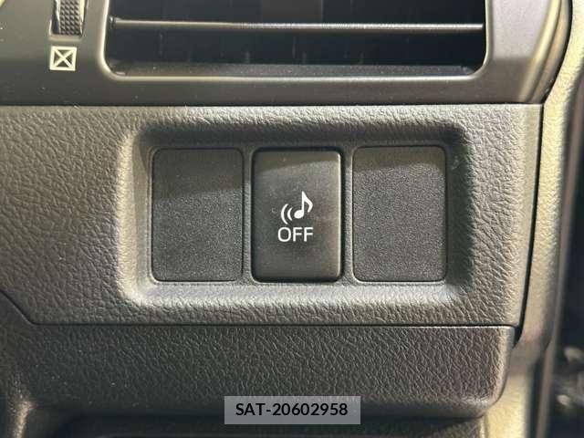 Toyota CAMRY HYBRID 2013-11 8561359-14