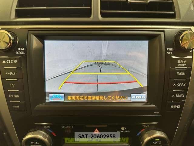 Toyota CAMRY HYBRID 2013-11 8561359-23