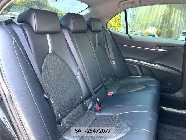 Toyota CAMRY HYBRID 2020-01 8561348-10