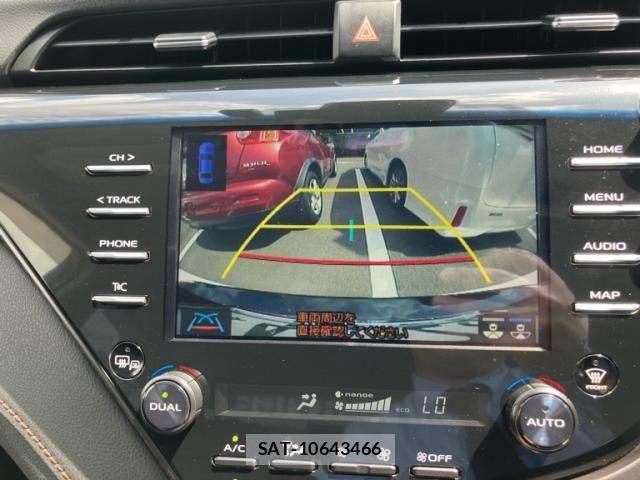 Toyota CAMRY HYBRID 2019-11 8561356-17