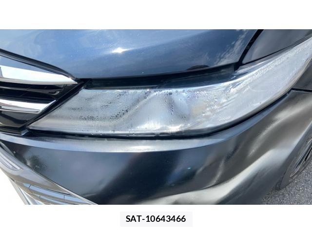 Toyota CAMRY HYBRID 2019-11 8561356-23