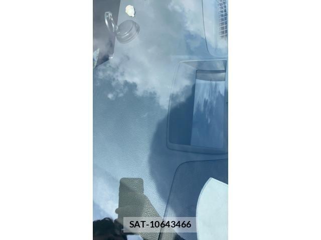 Toyota CAMRY HYBRID 2019-11 8561356-24