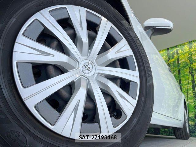 Toyota CAMRY HYBRID 2017-08 8626067-12