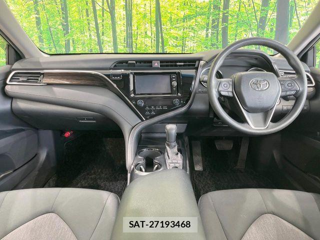 Toyota CAMRY HYBRID 2017-08 8626067-1
