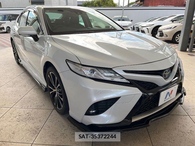 Toyota CAMRY HYBRID 2019-06 8626063-16