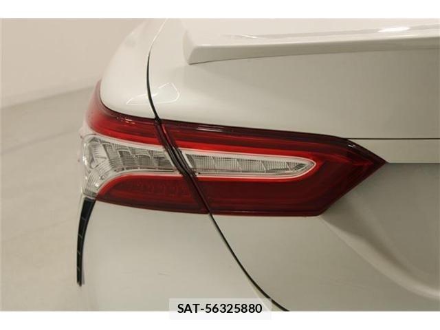 Toyota CAMRY HYBRID 2018-09 8626065-19