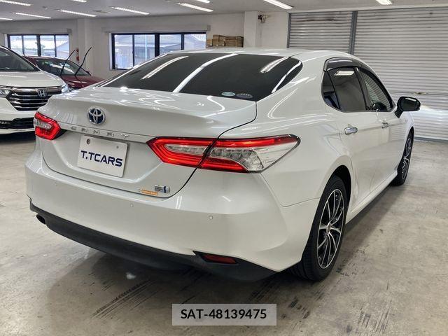 Toyota CAMRY HYBRID 2018-01 8626068-25