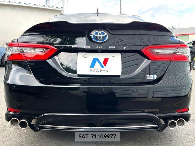 Toyota CAMRY HYBRID 2023-04 8665899-15