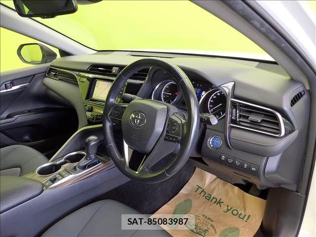 Toyota CAMRY HYBRID 2019-09 8658302-16