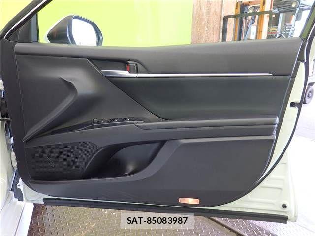 Toyota CAMRY HYBRID 2019-09 8658302-20