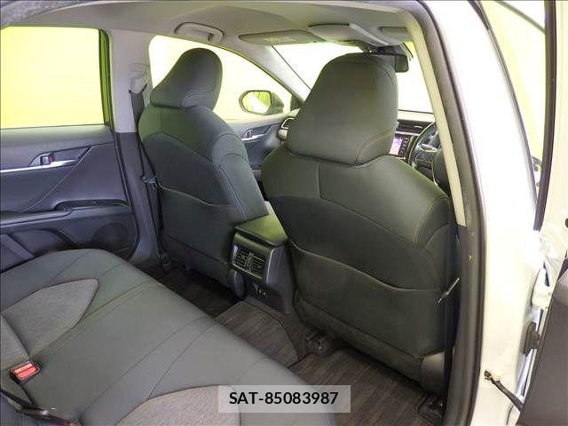 Toyota CAMRY HYBRID 2019-09 8658302-21