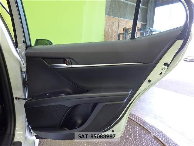 Toyota CAMRY HYBRID 2019-09 8658302-22