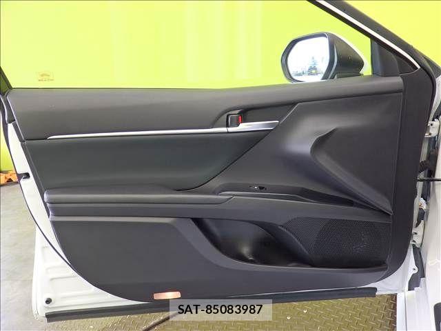 Toyota CAMRY HYBRID 2019-09 8658302-28