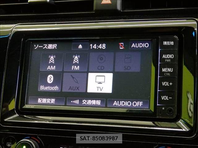 Toyota CAMRY HYBRID 2019-09 8658302-4