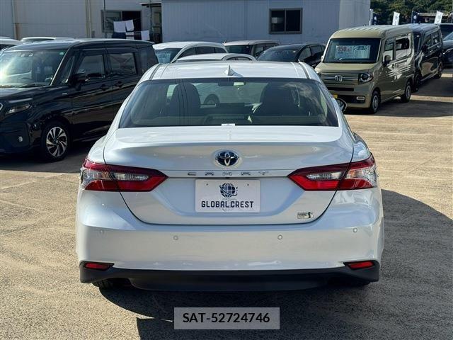 Toyota CAMRY HYBRID 2022-10 8658306-12